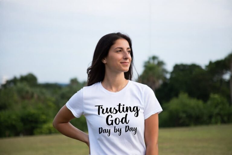 Daily Prayer For Today - Trusting God Day by Day